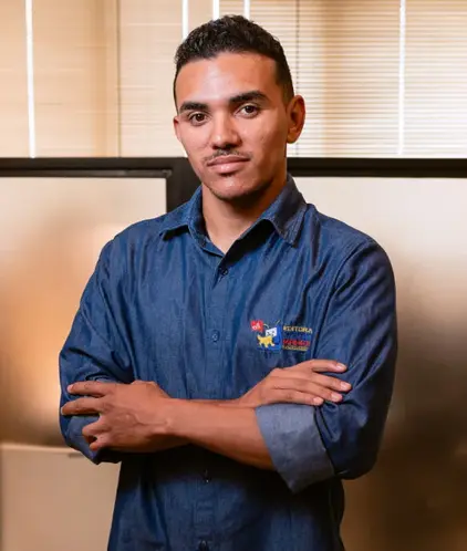Colaborador 8